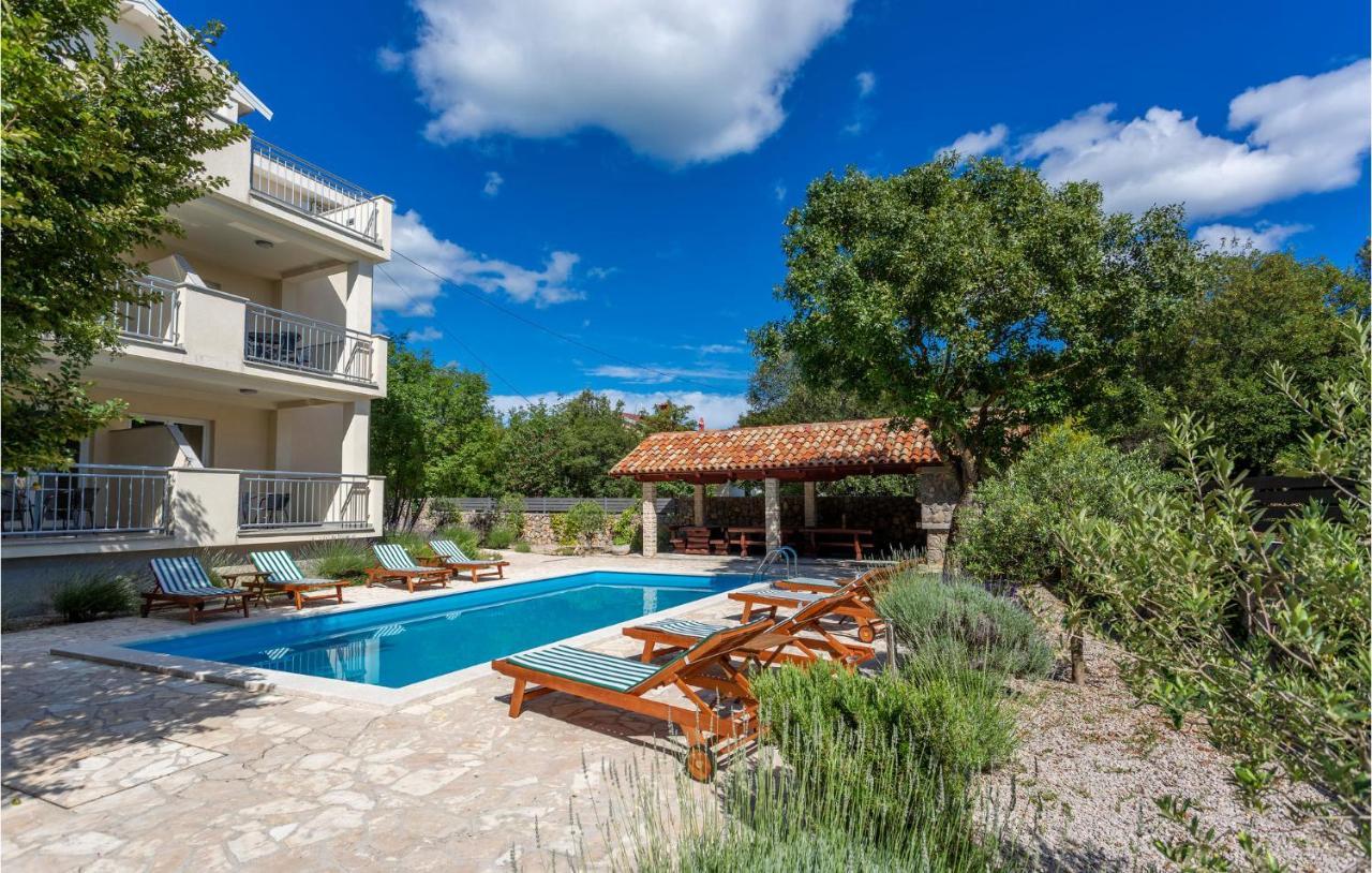 Beautiful Apartment In Pinezici With Wifi Екстер'єр фото