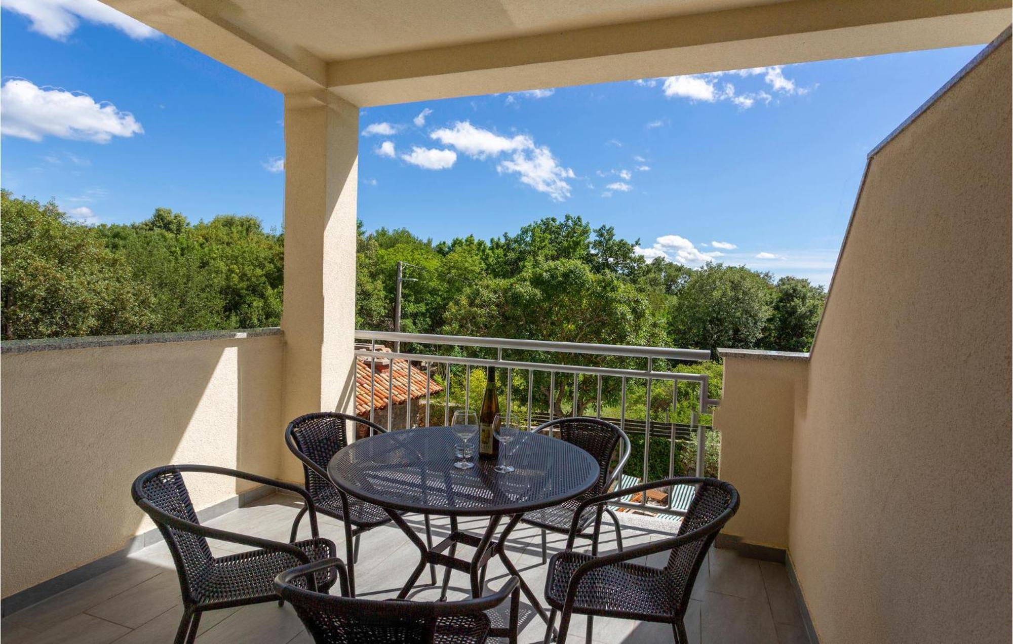 Beautiful Apartment In Pinezici With Wifi Екстер'єр фото