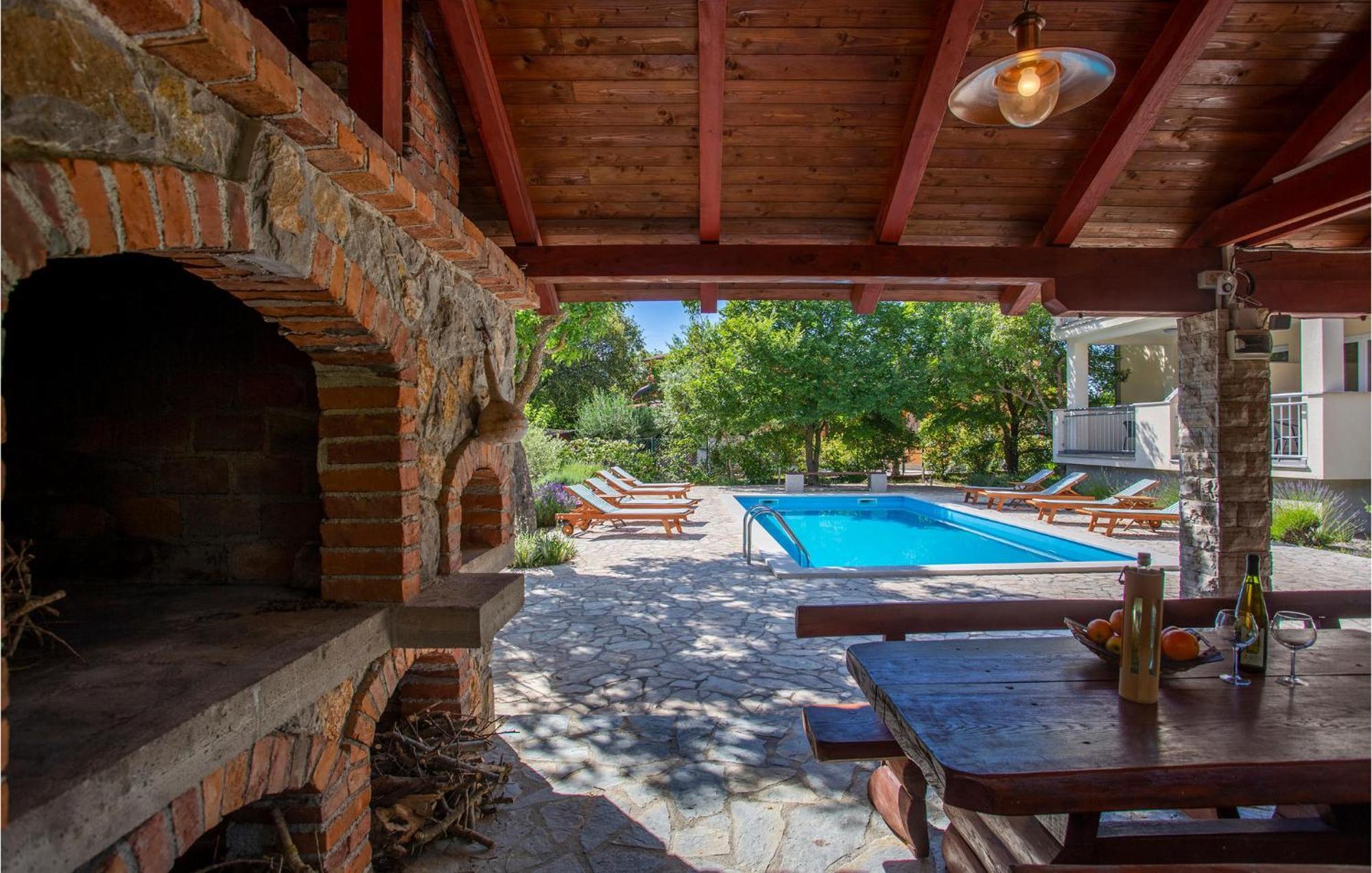 Beautiful Apartment In Pinezici With Wifi Екстер'єр фото