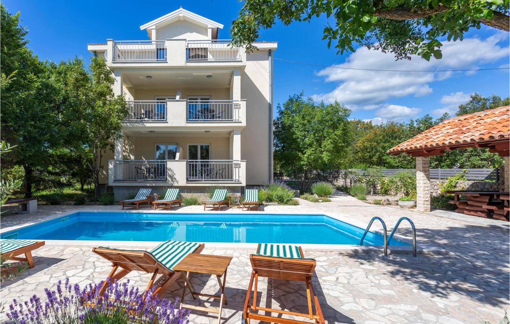Beautiful Apartment In Pinezici With Wifi Екстер'єр фото